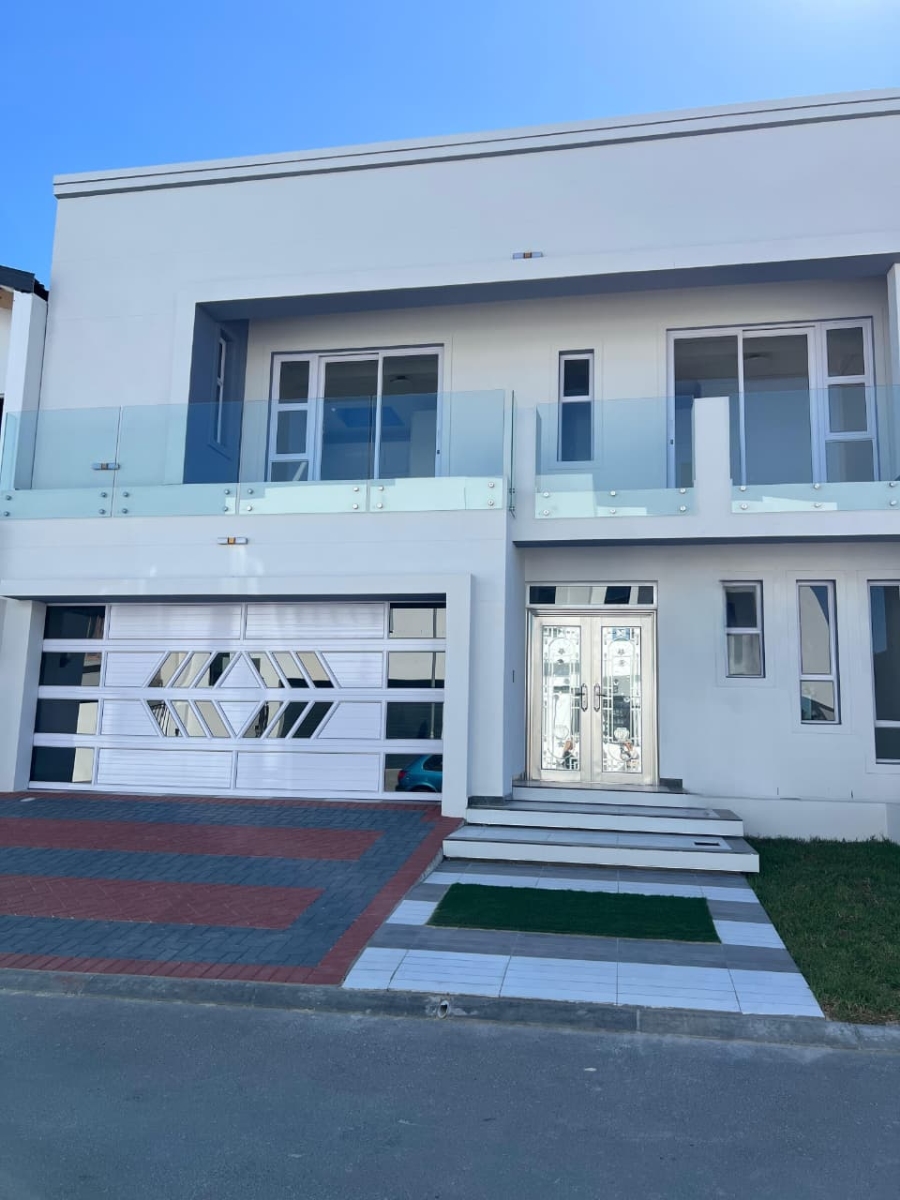 4 Bedroom Property for Sale in Sandown Western Cape